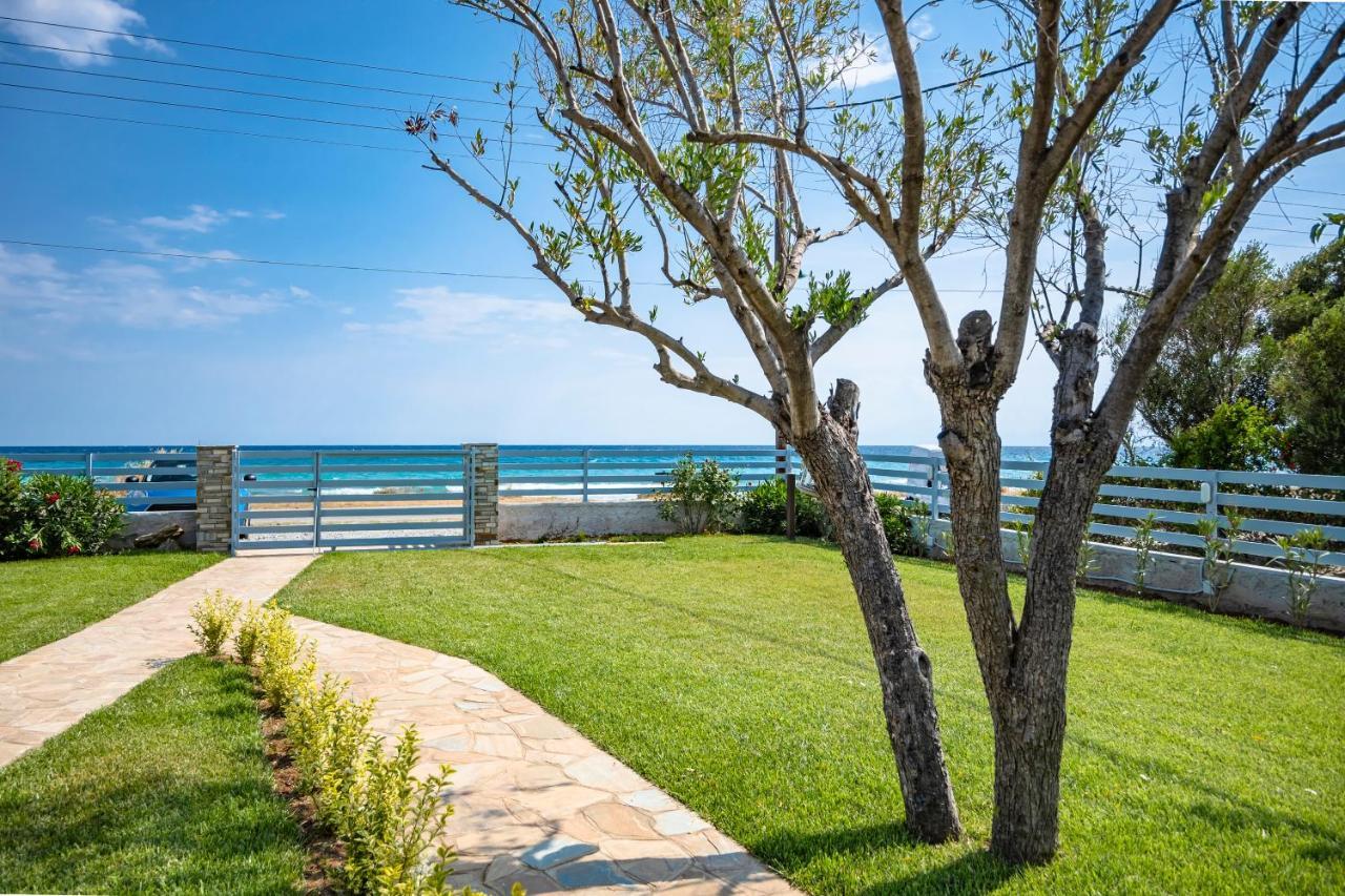 Azzurro Seafront Houses Nea Kallikrateia Buitenkant foto